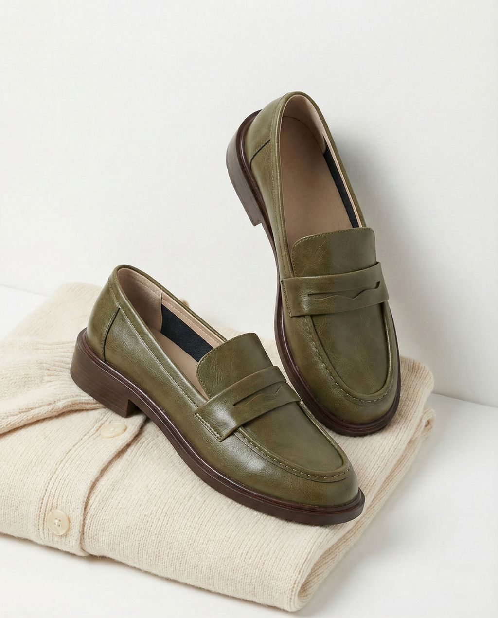 Women's Slip-On Loafers | Round-Toe Heritage
